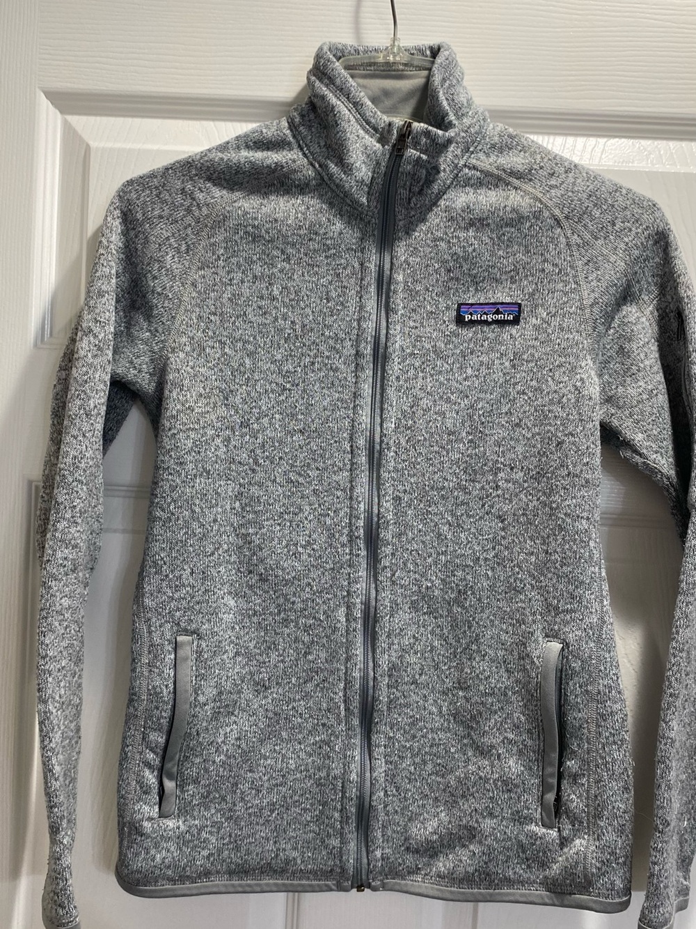 Women’s XS Patagonia Women's Gray Full-Zip Fleece Jacket